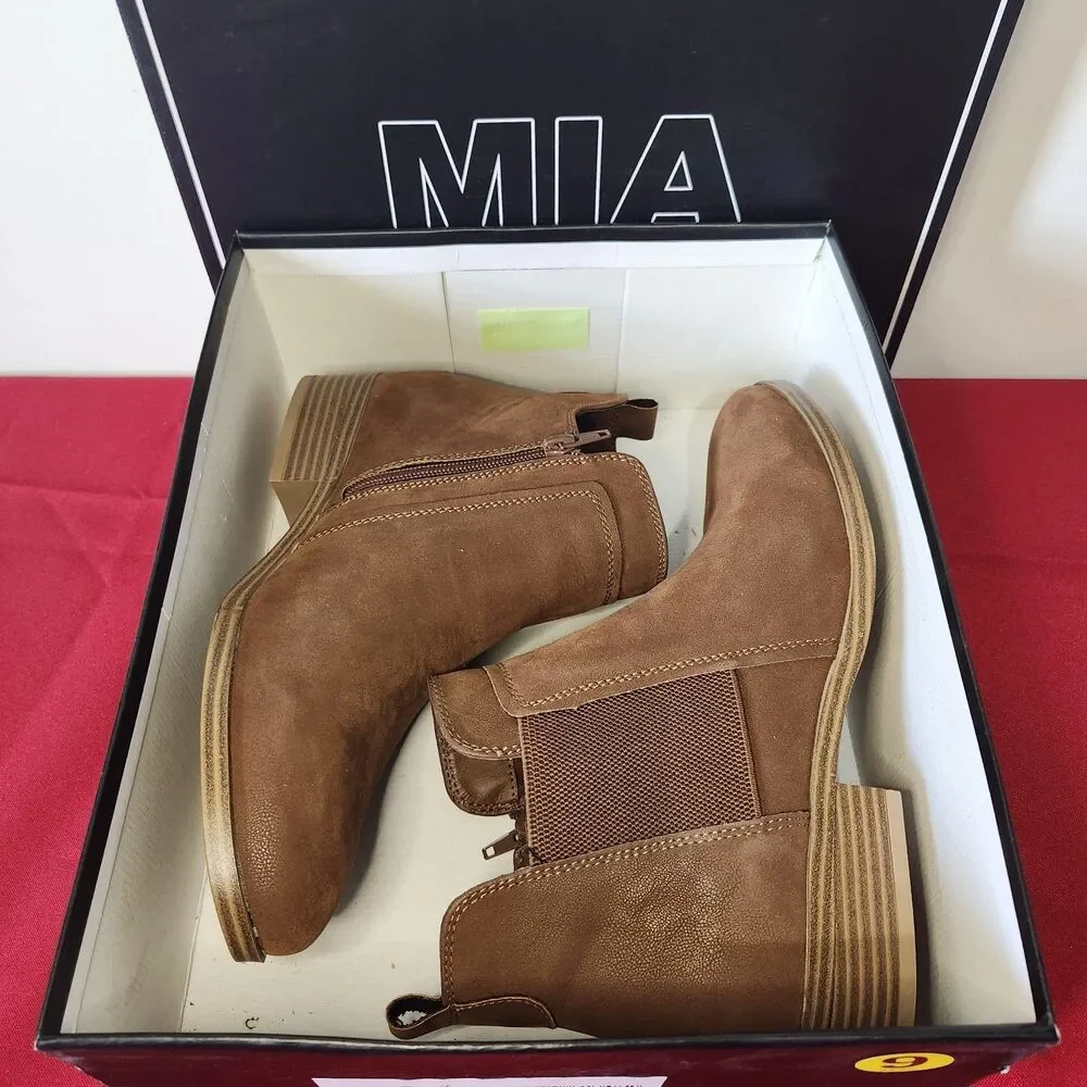 MIA Paola Cognac Brushed Ankle Boots Womens Size 9 M Chelsea Booties MH1537MM